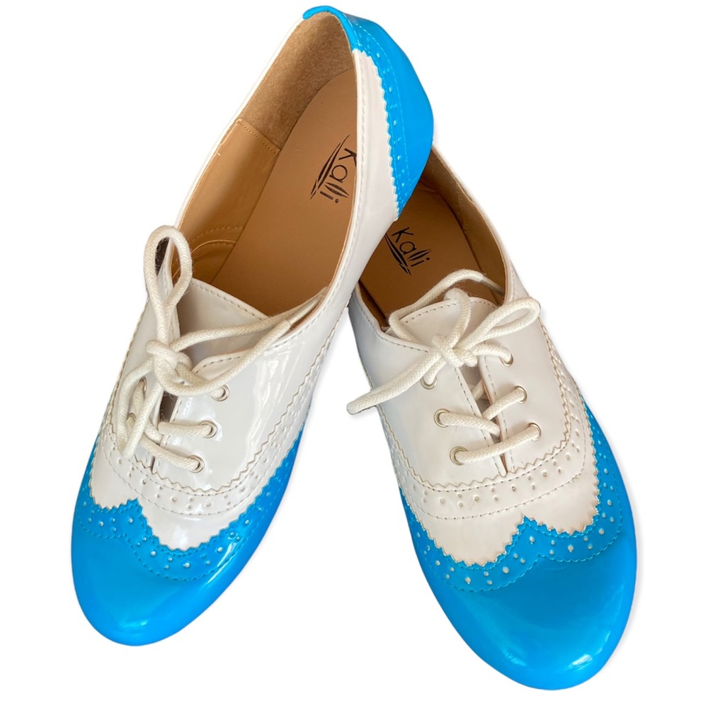 Kali Blue & White Oxfords